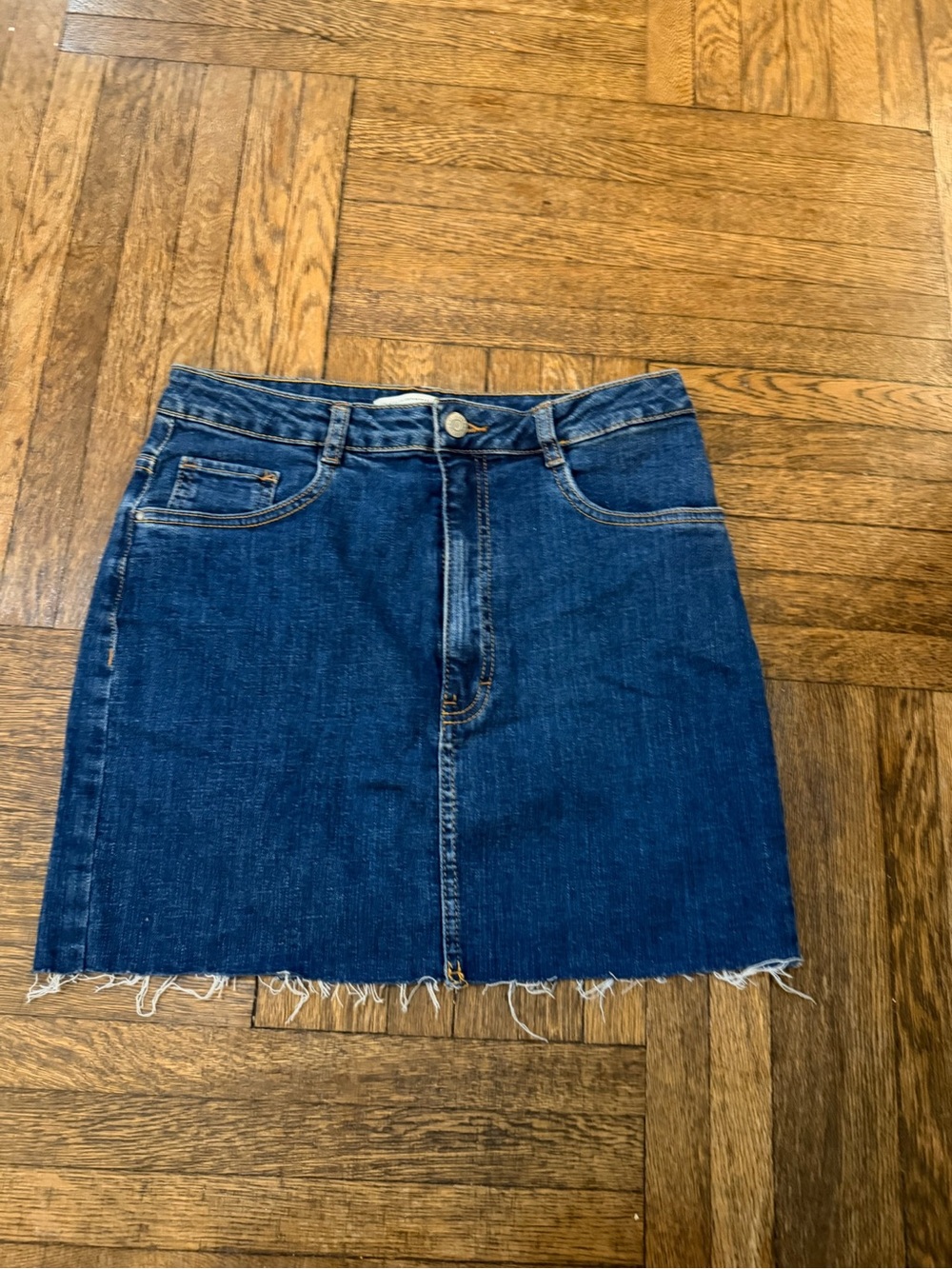 Zara, Classic Dark Blue Denim Mini Skirt - Size L